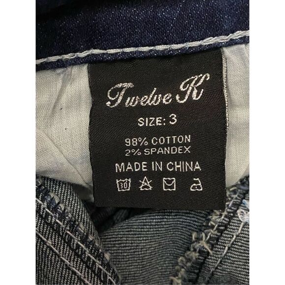 Twelve K Denim Jean Shorts Embellished Bling Flap Pocket Rhinestone Juniors Sz 3 - Picture 4 of 6